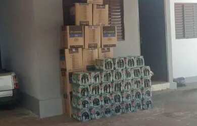 Imagem: A casa possui 2 Dormitórios, 2 Banheiros, 4 Vagas na garagem