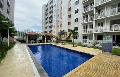 Imagem: O apartamento possui 2 Dormitórios, 1 Banheiro, 1 Vaga na garagem