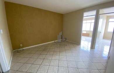 Imagem: O apartamento possui 2 Dormitórios, 1 Banheiro e 60m² de Área