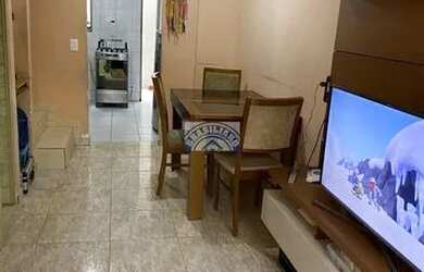 Imagem: A casa possui 2 Dormitórios, 2 Banheiros, 1 Vaga na garagem