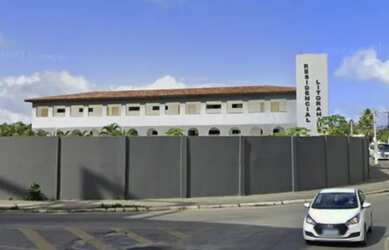 Imagem: A kitnet possui 1 Dormitório, 1 Banheiro, 1 Vaga na garagem