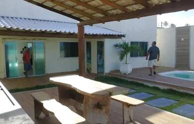 Imagem 13: Casa Residencial. Piscina, Churrasqueira, 300m² de Áreae1 Vaga na garagem