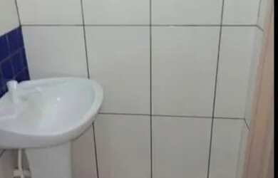 Imagem 7: Casa para venda tem 180 metros quadrados com 2 quartos em Fazenda Grande...