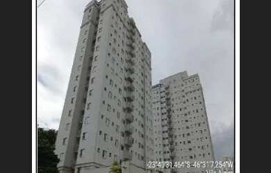 Imagem: O apartamento possui 3 Dormitórios, 1 Banheiro, 1 Vaga na garagem