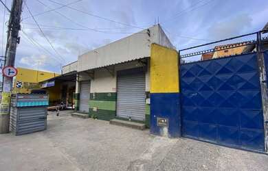 Imagem: O depósito possui 1 Vaga na garagem e está localizado em