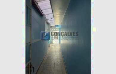 Imagem: A casa possui 2 Dormitórios, 2 Banheiros, 4 Vagas na garagem