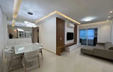 Imagem: O apartamento possui 3 Dormitórios, 3 Banheiros, 2 Vagas na