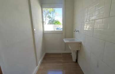 Imagem 7: Casa com 2 dormitórios para alugar, 52 m² por R$ 1.600/mês - Bairro...