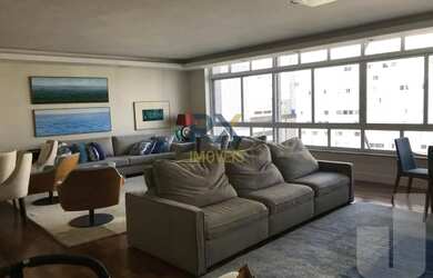 Imagem: O apartamento possui 3 Dormitórios, 2 Banheiros, 2 Vagas na