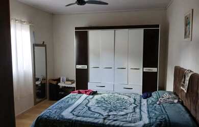 Imagem 12: Casa completa com grande terreno