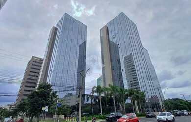 Imagem: O depósito possui 2 Vagas na garagem, 127m² de Área e está