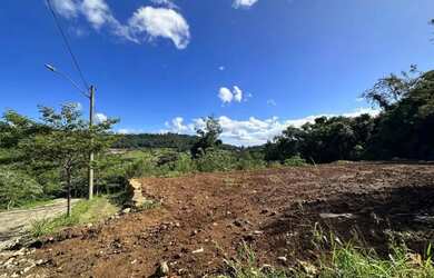 Imagem: O terreno possui 413m² de Área e está localizado em Nova