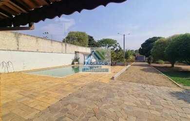 Imagem: A fazenda possui 350m² de Área e está localizado em Chácara