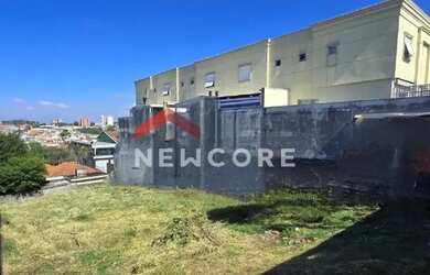 Imagem: O terreno possui 5m² de Área e está localizado em Vila Pereira