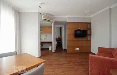 Imagem: O apartamento possui 1 Dormitório, 1 Banheiro, 1 Vaga na garagem