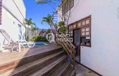 Imagem: O apartamento na cobertura possui 4 Dormitórios, 5 Banheiros