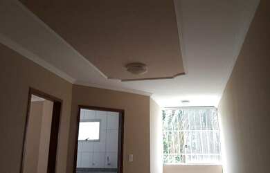 Imagem: O apartamento possui 3 Dormitórios, 1 Banheiro, 1 Vaga na garagem