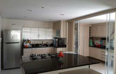 Imagem: A casa em condomínio possui 3 Dormitórios, 4 Banheiros, 4