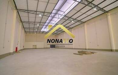 Imagem: O depósito possui 1.000m² de Área e está localizado em