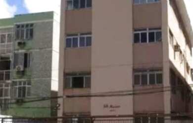 Imagem: A kitnet possui 1 Dormitório, 1 Banheiro, 1 Vaga na garagem