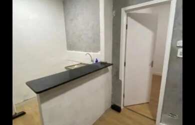 Imagem: A casa possui 1 Dormitório, 1 Banheiro, 1 Vaga na garagem e