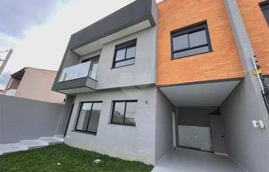 Imagem: A casa em condomínio possui 3 Dormitórios, 3 Banheiros, 2