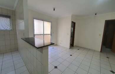 Imagem: O apartamento possui 1 Dormitório, 1 Banheiro, 1 Vaga na garagem