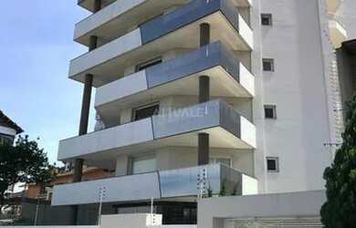 Imagem: O apartamento possui 3 Dormitórios, 4 Banheiros, 3 Vagas na