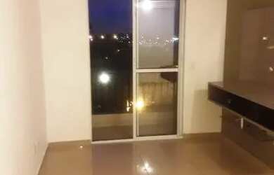 Imagem: O apartamento possui 3 Dormitórios, 1 Banheiro, 1 Vaga na garagem