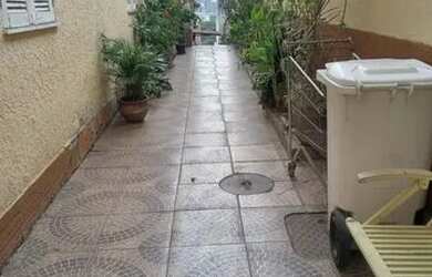 Imagem: A casa possui 1 Dormitório, 1 Banheiro e está localizado