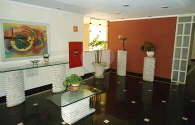 Imagem: O apartamento possui 3 Dormitórios, 3 Banheiros, 2 Vagas na