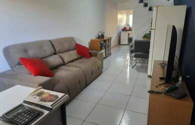 Imagem: A casa em condomínio possui 3 Dormitórios, 3 Banheiros, 2