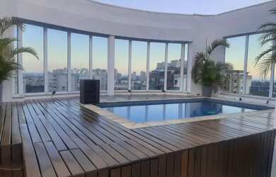 Imagem: O apartamento na cobertura possui 3 Dormitórios, 5 Banheiros