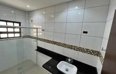 Imagem 2: Casa para venda tem 133 metros quadrados com 3 quartos em Tupi - Praia...