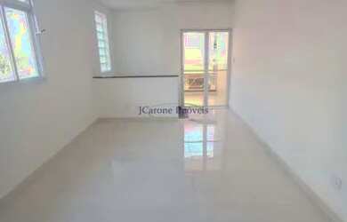 Imagem: A casa possui 3 Dormitórios, 2 Banheiros, 1 Vaga na garagem