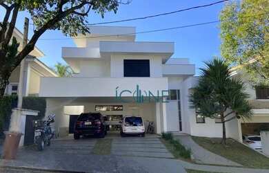 Imagem: A casa em condomínio possui 4 Dormitórios, 5 Banheiros, 4