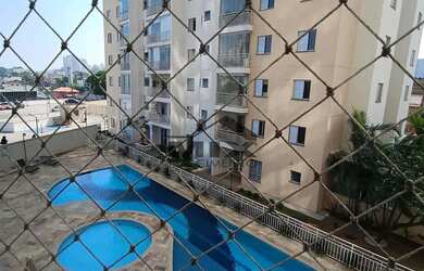 Imagem 2: Apartamento padrão mobiliado com suite e 2 sacadas em Vila Santa Luzia...