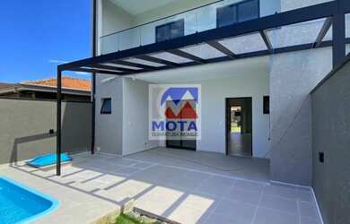 Imagem 15: Sobrado de Alto Padrão. Piscina, Churrasqueira, Varandae171m² de Área