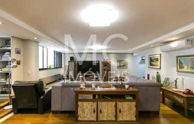 Imagem 9: Apartamento com 240.0 m², à venda no bairro Água Verde