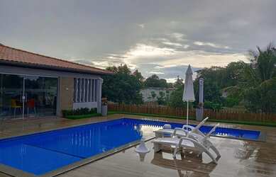 Imagem 2: Vendo chácara com piscina 3/4 sendo uma suíte na Matinha