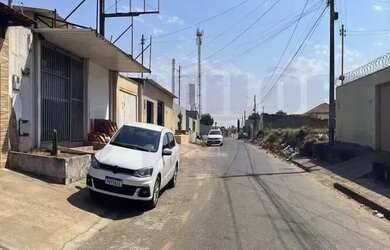 Imagem: Imóvel para venda possui 234 metros quadrados com 3 quartos