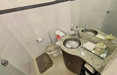 Imagem 13: Duplex no Quinta das Laranjeiras 04 Suites Escritorio Área gourmet e...