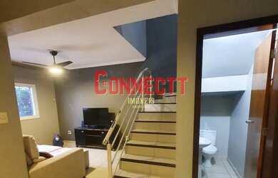 Imagem: A casa em condomínio possui 3 Dormitórios, 3 Banheiros, 2