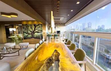 Imagem: O apartamento à venda possui 3 Dormitórios, 4 Banheiros, 3