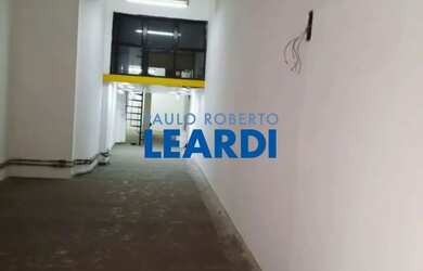 Imagem: O depósito possui 110m² de Área e está localizado em Sé