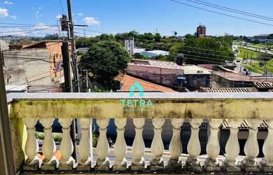 Imagem: A casa possui 3 Dormitórios, 2 Banheiros, 125m² de Área e