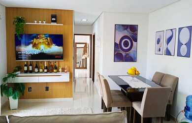 Imagem: O apartamento possui 2 Dormitórios, Acomodam 6 pessoas, 1 Vaga