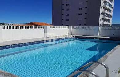 Imagem: A casa possui 2 Dormitórios, 5 Banheiros, 3 Vagas na garagem