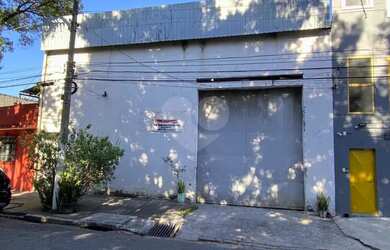 Imagem: O depósito possui 320m² de Área e está localizado em Vila