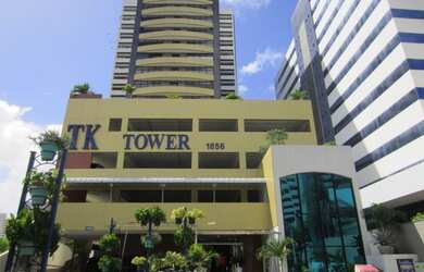 Imagem: O depósito possui 1 Vaga na garagem e 30m² de Área e está